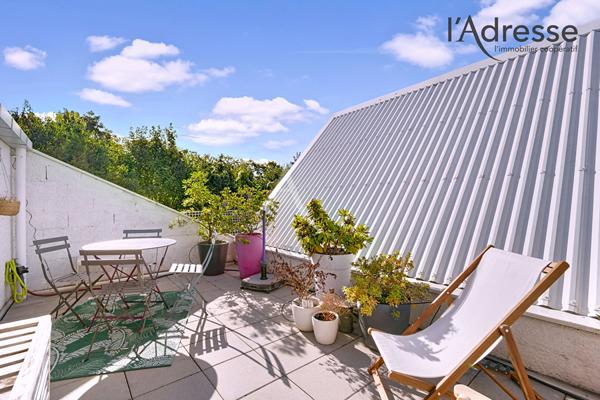 Quartier Liberté - Élégante maison familiale de 103m² (127m² au sol) avec terrasse de 16m² et garage