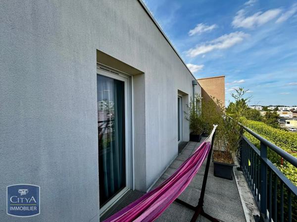 Appartement à louer 2 pièces 59.61m² Lucé (28110)