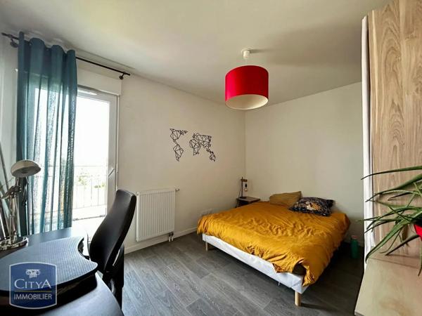Appartement à louer 2 pièces 59.61m² Lucé (28110)