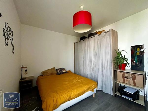 Appartement à louer 2 pièces 59.61m² Lucé (28110)