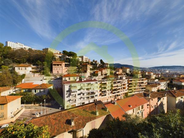 Maison à NICE (06000)