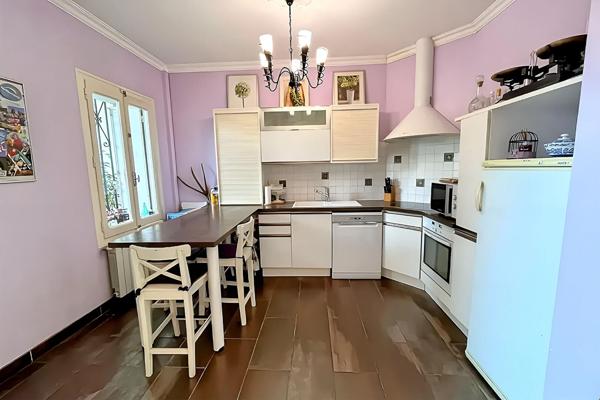 Maison de ville T5 T6 avec jardin 34110 FRONTIGNAN