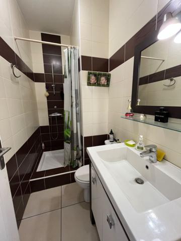 Maison de ville T5 T6 avec jardin 34110 FRONTIGNAN