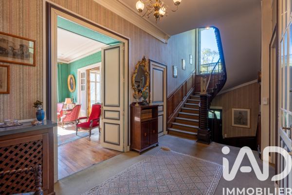 Maison à vendre 12 pièces 317 m² Pau