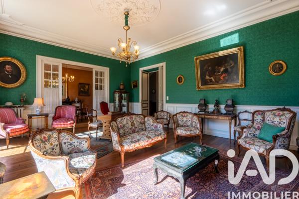 Maison à vendre 12 pièces 317 m² Pau