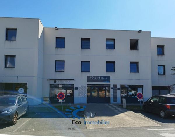 LOCAL PROFESSIONNEL 47 M² - SAINT VIVIEN La rochelle