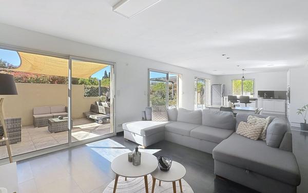 Maison à vendre    5 pièces •  Villelongue-de-la-Salanque