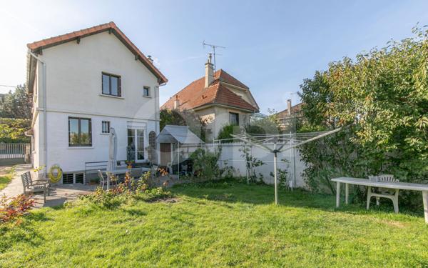 Maison à vendre    4 pièces • 92 m2 Gournay-sur-Marne