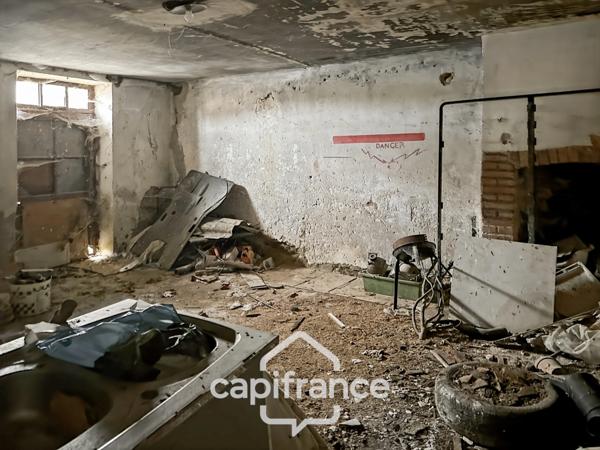 Maison à vendre HURIEL (03) Maison de ville à rénover