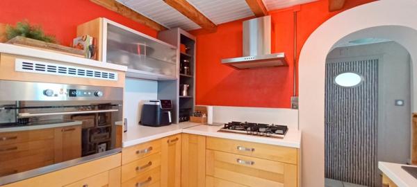 Corbonod (01420) Maison de village