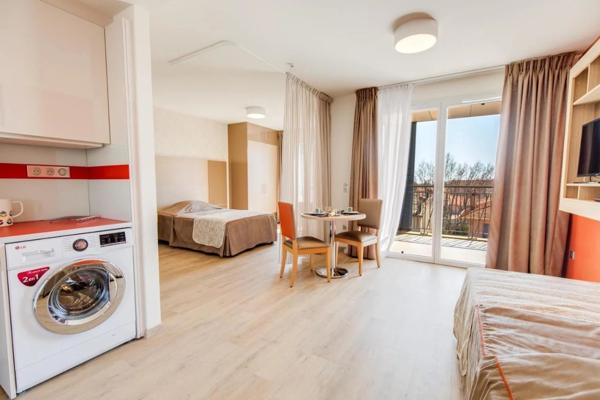 Fréjus centre-appartement RESIDENCE SERVICES à partir de 1125€ /mois charges comprises