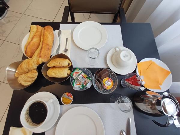 Fréjus centre-appartement RESIDENCE SERVICES à partir de 1125€ /mois charges comprises