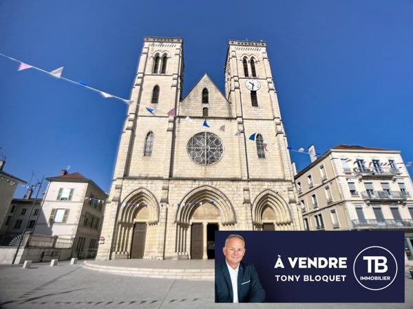 BOURGOIN CENTRE-VILLE - T2 AVEC GRENIER
