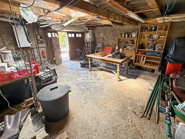 EXCLUSIVITÉ - LES PENNES-MIRABEAU VILLAGE - Maison T3 + Bureau + Garage sur une parcelle de 440 m2