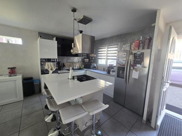 Vente / Maison T4
