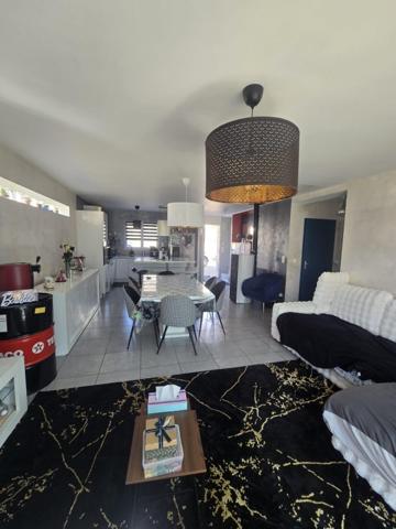 Vente / Maison T4