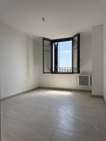 Castelnau-le-Lez (34170) T3 Duplex 74m2 carrez avec place de parking (frais de notaire réduits 2,5%)