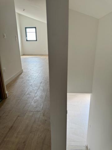 Castelnau-le-Lez (34170) T3 Duplex 74m2 carrez avec place de parking (frais de notaire réduits 2,5%)