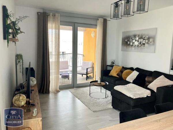 Appartement à louer 3 pièces 61.83m² Tours (37100)