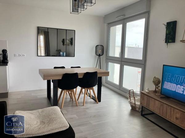 Appartement à louer 3 pièces 61.83m² Tours (37100)