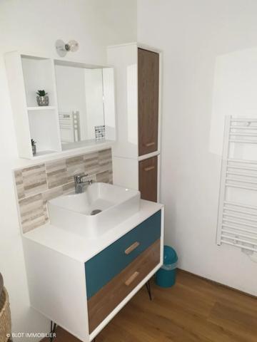 Maison 4 pièce(s)