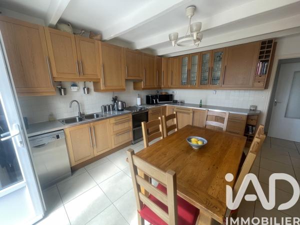 Maison à vendre 7 pièces 145 m² Le Mené