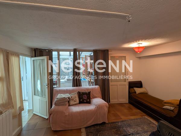 À VENDRE DRAGUIGNAN - Maison de ville avec terrasse sur les toits et double garage - Rare en centre-ville