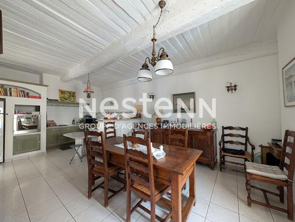 À VENDRE DRAGUIGNAN - Maison de ville avec terrasse sur les toits et double garage - Rare en centre-ville