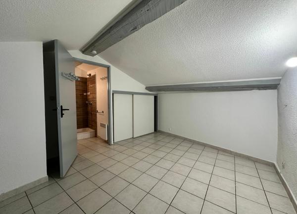 Appartement à louer    2 pièces • 40,70 m2 Trouillas