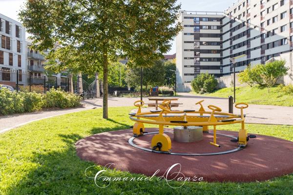 Nancy Saurupt – Appartement lumineux 68 m² avec 2 chambres, balcon et garage