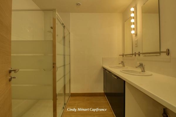 Dpt Moselle (57), ZIMMING appartement de 110.50 m², 3 chambres + garage