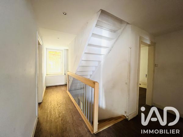 Immeuble à vendre 250 m² Hundling