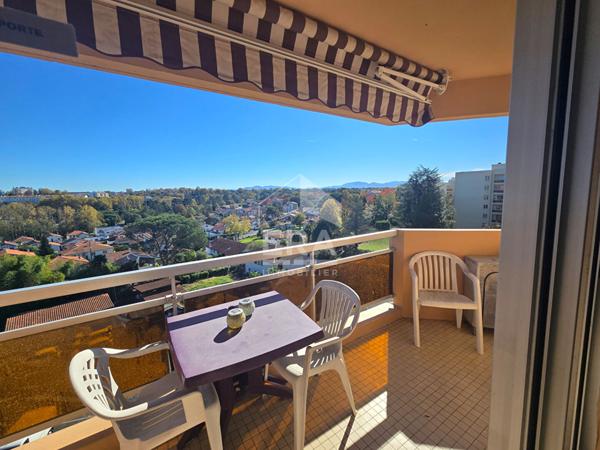 Bayonne Beyris - Vente appartement T2 Terrasse, Cave et Parking