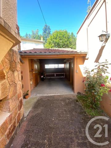 Maison à vendre  7 pièces - 188 m2 CHATEL GUYON - 63