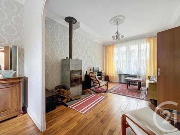 Maison à vendre  7 pièces - 188 m2 CHATEL GUYON - 63