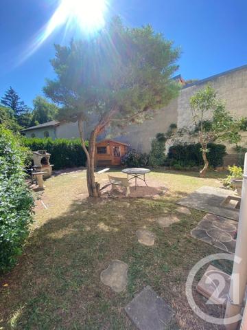 Maison à vendre  7 pièces - 188 m2 CHATEL GUYON - 63