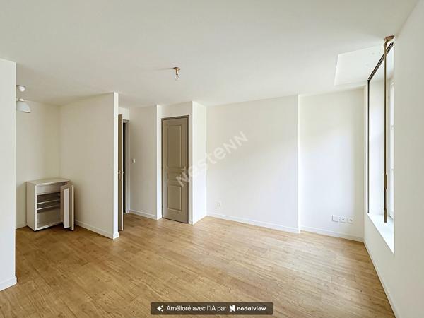 POITIERS ? APPARTEMENT 2 PIÈCES À DEUX PAS DU MARCHÉ NOTRE-DAME ? IDÉAL PREMIER ACHAT OU INVESTISSEMENT !