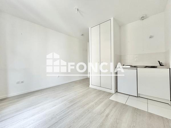 Location Studio 19.6 m² - 5 PLACE EUGENE ROLLAND Metz 57000