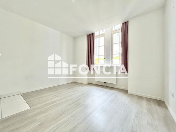Location Studio 19.6 m² - 5 PLACE EUGENE ROLLAND Metz 57000