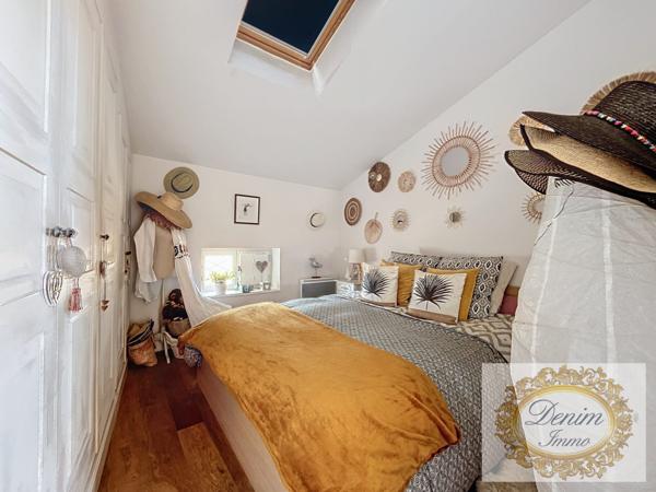 Nîmes (30000) Appartement Haussmannien entre les Arènes et la Maison Carrée