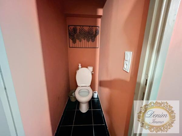 Nîmes (30000) Appartement Haussmannien entre les Arènes et la Maison Carrée