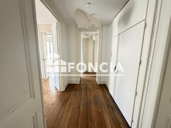 Location Appartement 5 pièces 133.89 m² - 4 RUE DE SERRE Nancy 54000