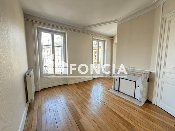 Location Appartement 5 pièces 133.89 m² - 4 RUE DE SERRE Nancy 54000
