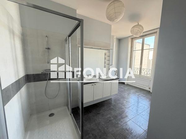 Location Appartement 5 pièces 133.89 m² - 4 RUE DE SERRE Nancy 54000