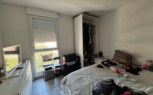Appartement à vendre    2 pièces • 43 m2 Marseille 10