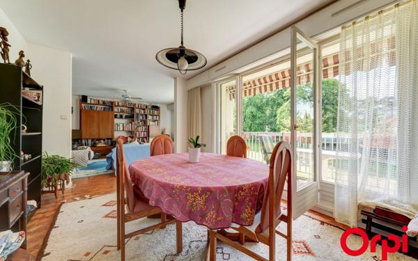 Appartement à vendre    5 pièces • 108,45 m2 Caluire-et-Cuire