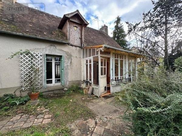 Maison à vendre à Noyen-sur-Sarthe dans la Sarthe (72430), ref : 72120-885