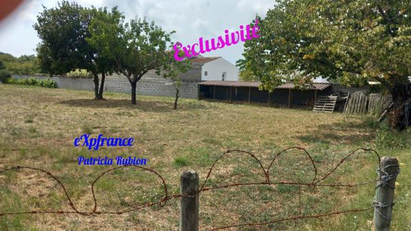 Terrain de 687m2 constructible