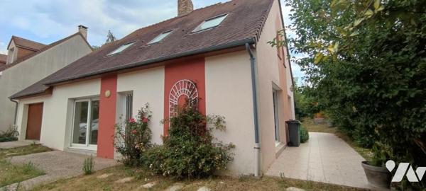 COULAINES Maison de 125 m² 5 chambres dont une suite parentale au rez-de-chaussée
