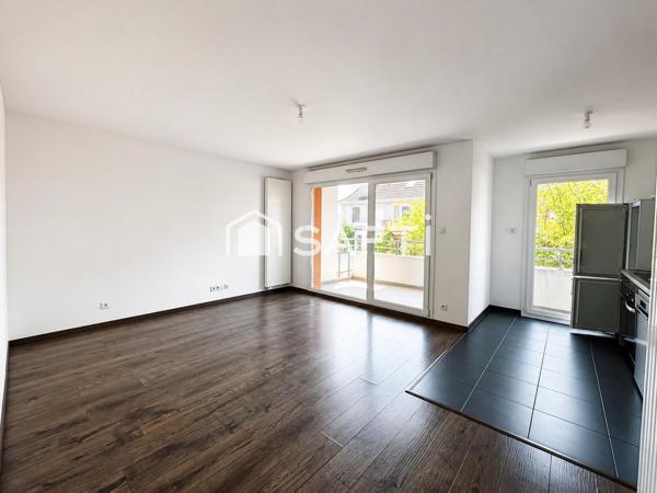 Appartement F3 centre-ville Saint-Louis – Garage, parking & balcon